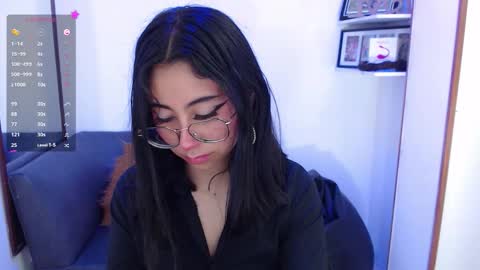 Snapshot of kalilowe_ chatting on 11/10/25, 06:18 Kali online show from 11/10/25, 06:18