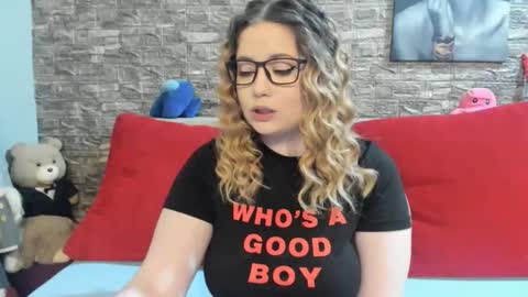 kalindahot online show from 04/25/26, 06:05