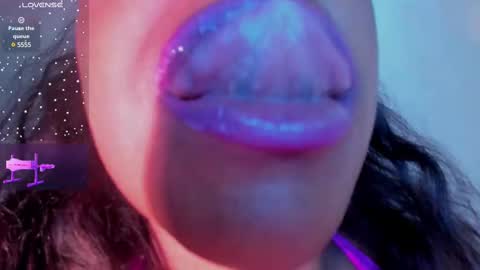 Snapshot of kamariafyre chatting on 01/13/25, 09:52  Kamaria Fyre  online show from 01/13/25, 09:52