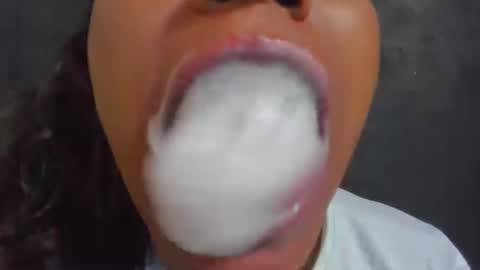 Snapshot of kamariafyre chatting on 03/12/25, 11:01  Kamaria Fyre  online show from 03/12/25, 11:01
