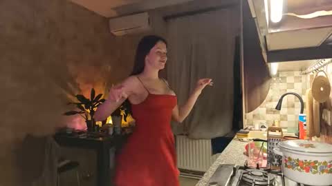 Kamila online show from 04/15/26, 09:15