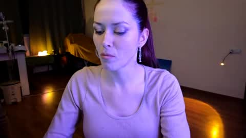 Kamila online show from 04/18/26, 07:58