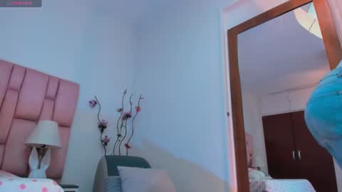 Snapshot of kamila_arias chatting on 07/20/26, 01:24 online show from 07/20/26, 01:24