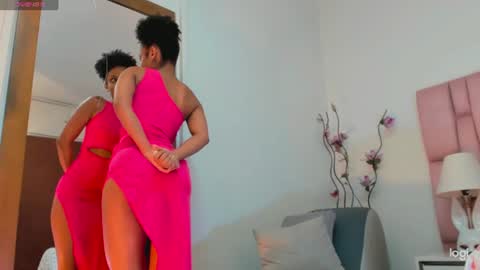 Snapshot of kamila_arias chatting on 07/25/26, 12:47 online show from 07/25/26, 12:47