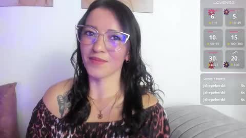 kamila_flower online show from 11/13/25, 01:21