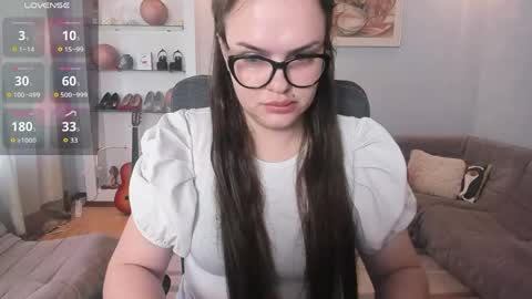Snapshot of kamilagame chatting on 05/21/26, 03:57 Camila online show from 05/21/26, 03:57