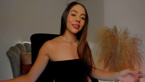 Kamila Monroe online show from 12/23/25, 03:15