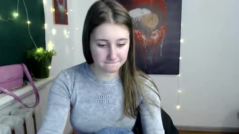 kamilla_love_ online show from 01/05/26, 07:06