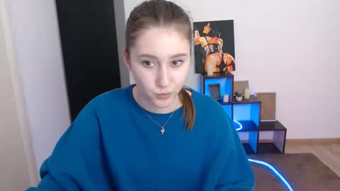 kamilla_love_ online show from 02/17/26, 01:29