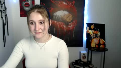 kamilla_love_ online show from 02/25/26, 01:21