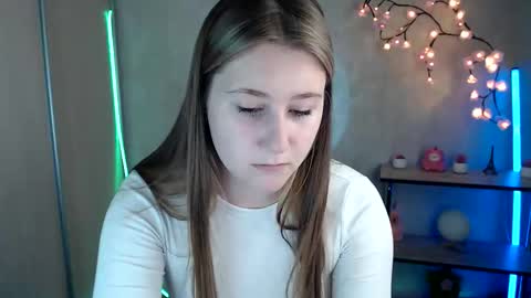 Snapshot of kamilla_love_ chatting on 06/08/26, 11:54 kamilla_love_ online show from 06/08/26, 11:54