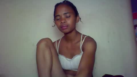 kamillah69 online show from 11/15/25, 06:55