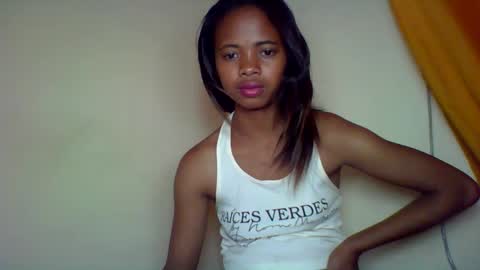 kamillah69 online show from 11/21/25, 07:51