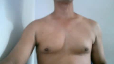 Snapshot of kamilo69_ chatting on 07/04/26, 12:55 Kamilo online show from 07/04/26, 12:55