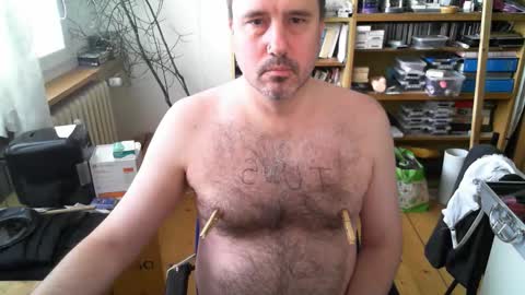 Kamil Lipovy online show from 11/11/25, 09:09