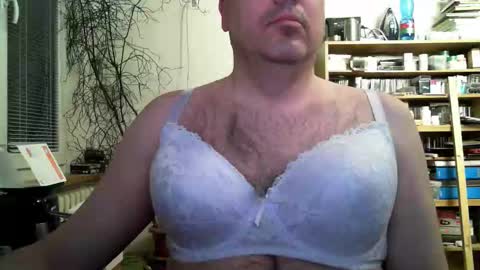 Kamil Lipovy online show from 01/08/26, 09:06