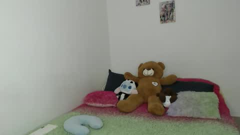 kammy   y   camila online show from 11/04/25, 09:14