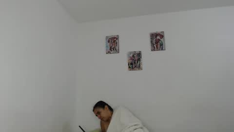 kammy   y   camila online show from 12/01/25, 08:58