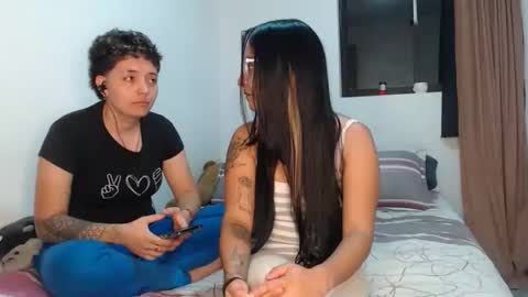Snapshot of kammy_cami chatting on 05/03/26, 11:55 kammy y camila online show from 05/03/26, 11:55