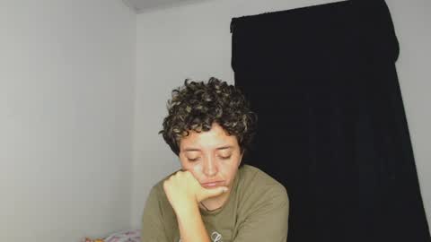 Snapshot of kammy_cami chatting on 07/17/26, 11:17 kammy y camila online show from 07/17/26, 11:17