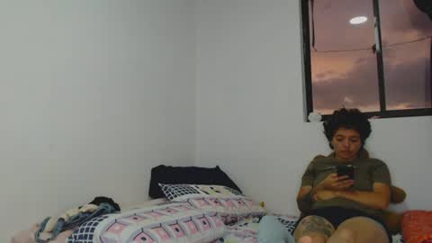 Snapshot of kammy_cami chatting on 07/17/26, 11:20 kammy y camila online show from 07/17/26, 11:20