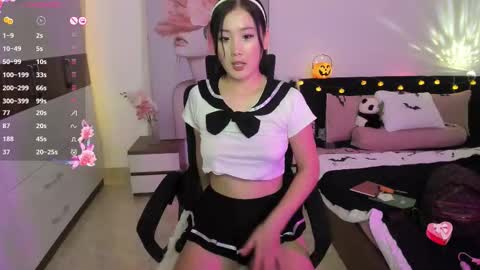 Snapshot of kamyelia chatting on 10/25/25, 02:19 Kamy   THX for  THUMBS UP online show from 10/25/25, 02:19