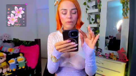 hello  Im Danni online show from 04/14/26, 11:38