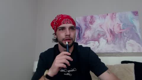 Snapshot of kanehunter chatting on 06/18/26, 12:44 Kane online show from 06/18/26, 12:44