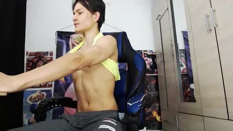 andres online show from 12/18/25, 02:01