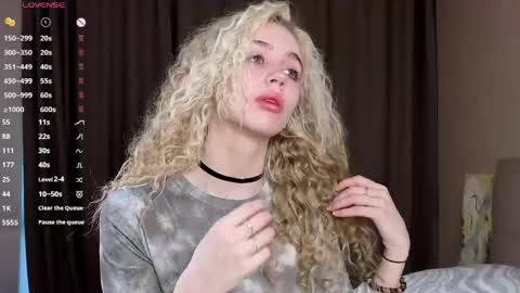 Alice online show from 04/09/26, 03:17