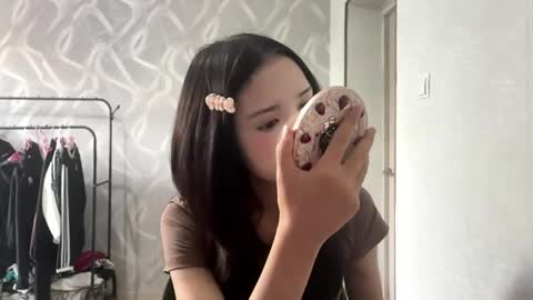 Snapshot of kanishabroadstone chatting on 05/12/26, 09:06 Lily online show from 05/12/26, 09:06