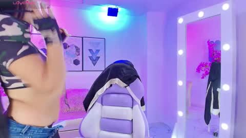 Kaori online show from 10/10/25, 12:48