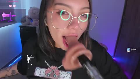 Hanny online show from 11/18/25, 05:39