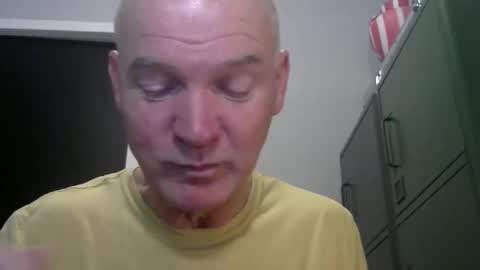 Robbie online show from 11/23/25, 05:29