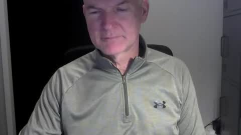 Robbie online show from 01/11/26, 04:45