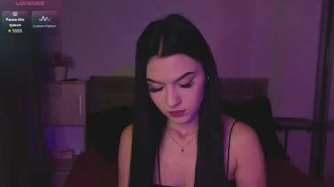 kara_life online show from 10/14/25, 01:17