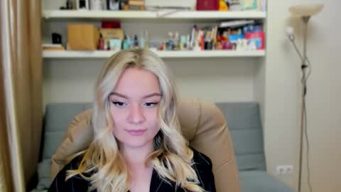 Kara. Off from 15th till 24th of December online show from 12/03/25, 11:58