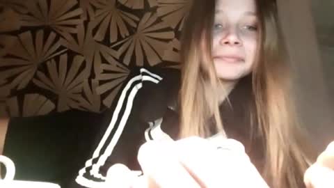 Ria online show from 12/02/25, 06:36