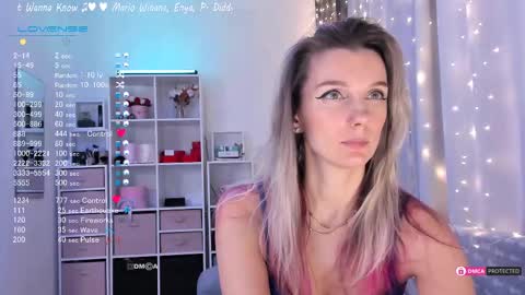 Julia online show from 02/22/25, 09:59