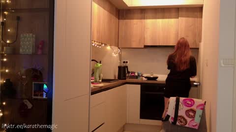 I am here around 5am GMT karathemagic online show from 01/29/25, 09:55