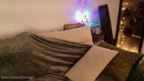 I am here around 5am GMT karathemagic online show from 02/09/25, 04:04