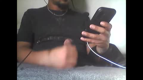 Snapshot of kardim_ chatting on 10/04/25, 01:53 KingCardine online show from 10/04/25, 01:53