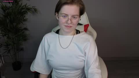 Karen online show from 04/01/26, 08:37