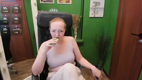 Snapshot of karen_villis chatting on 05/13/26, 11:51 Karen online show from 05/13/26, 11:51