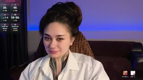 karenhotflirt online show from 06/12/26, 03:00
