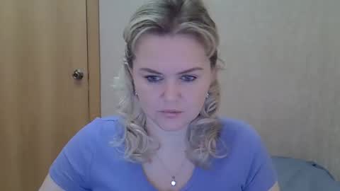 karennelsonx online show from 04/19/26, 06:56