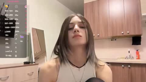 Snapshot of karensimilton chatting on 11/15/25, 01:18 May online show from 11/15/25, 01:18