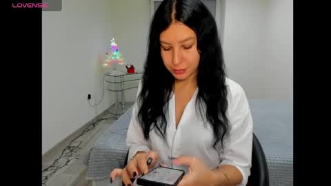 Snapshot of karensvip chatting on 01/19/25, 04:54 KarensVIP online show from 01/19/25, 04:54