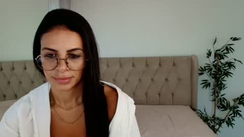 kari_brooks online show from 07/09/26, 11:25