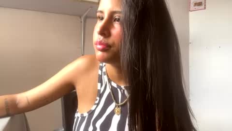 kariina candy and fox online show from 06/22/26, 03:31